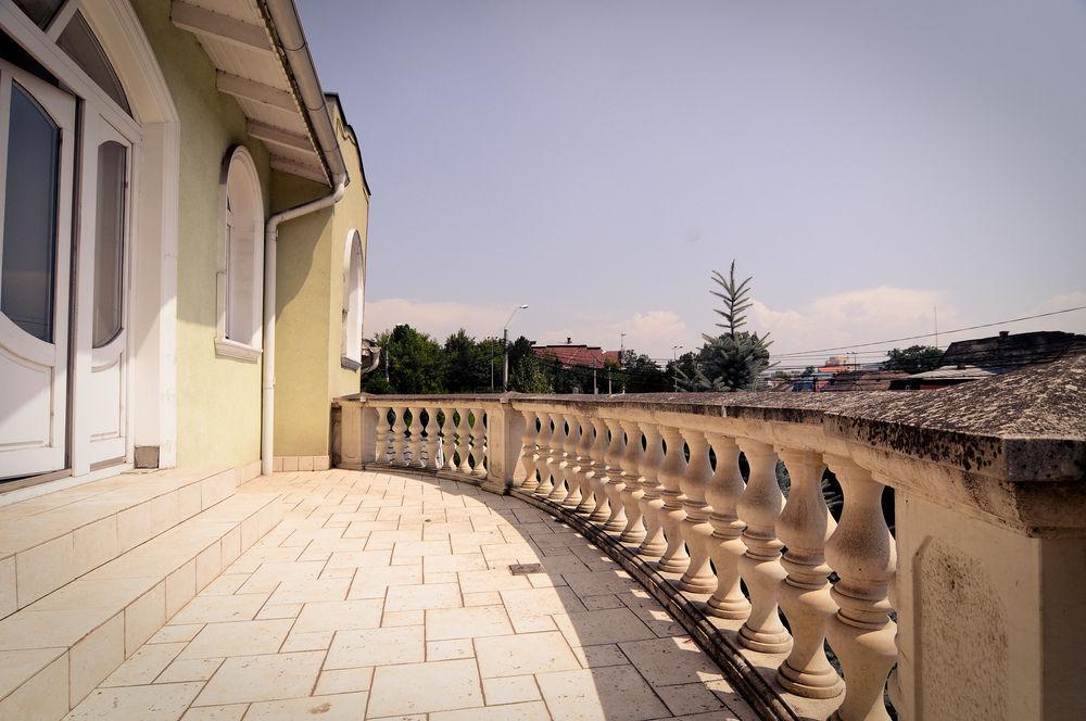 Pension La Cupola Targu Mures Luaran gambar