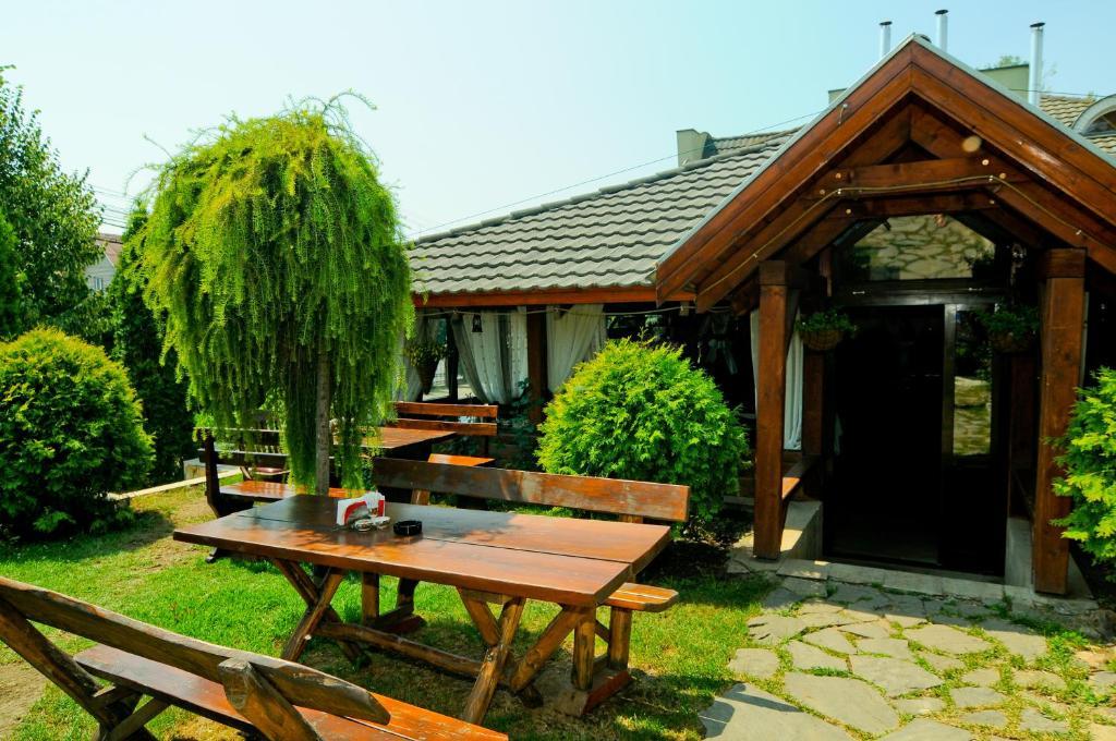 Pension La Cupola Targu Mures Luaran gambar